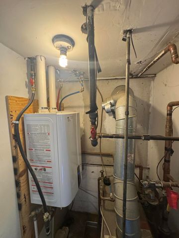 126 Blanche Avenue, Kalamazoo, MI 49001