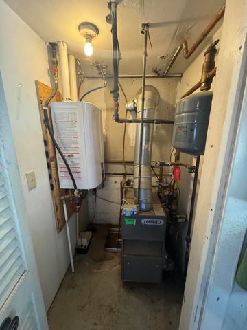 126 Blanche Avenue, Kalamazoo, MI 49001