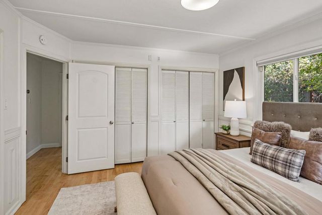 1119 Oregon Avenue, Palo Alto, CA 94303
