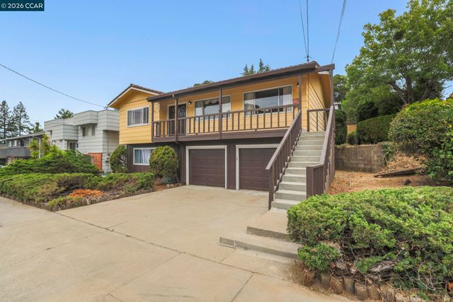 5218 Camino Alta Mira, Castro Valley, CA 94546