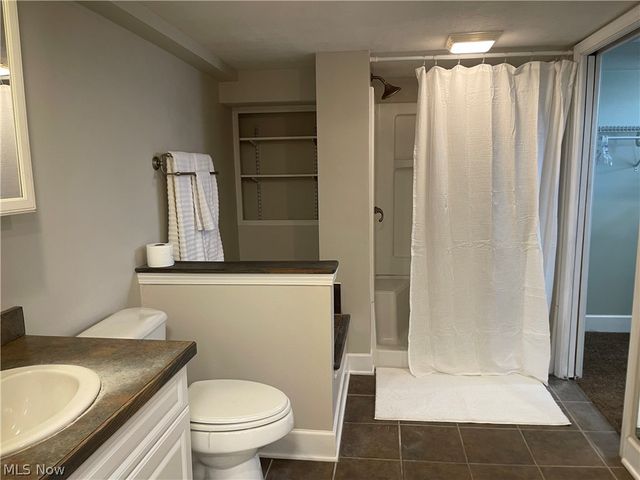 2958 E Turkeyfoot Lake Road, Uniontown, OH 44685