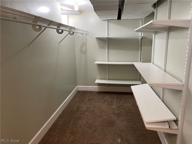 2958 E Turkeyfoot Lake Road, Uniontown, OH 44685