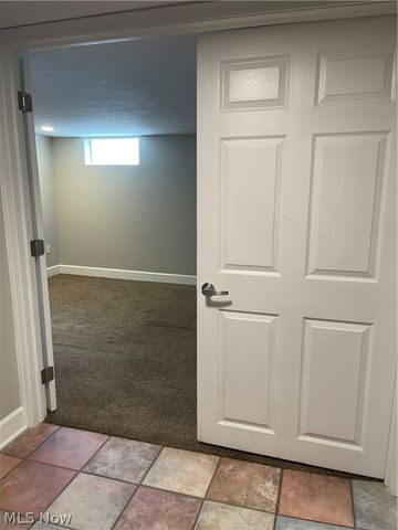 2958 E Turkeyfoot Lake Road, Uniontown, OH 44685