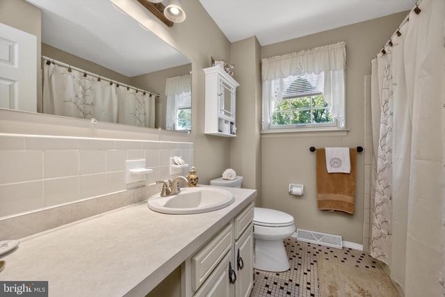 2159 ALEXANDER DR, West Norriton, PA 19403