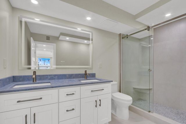 5510 N Ocean Drive 22d, Singer Island, FL 33404