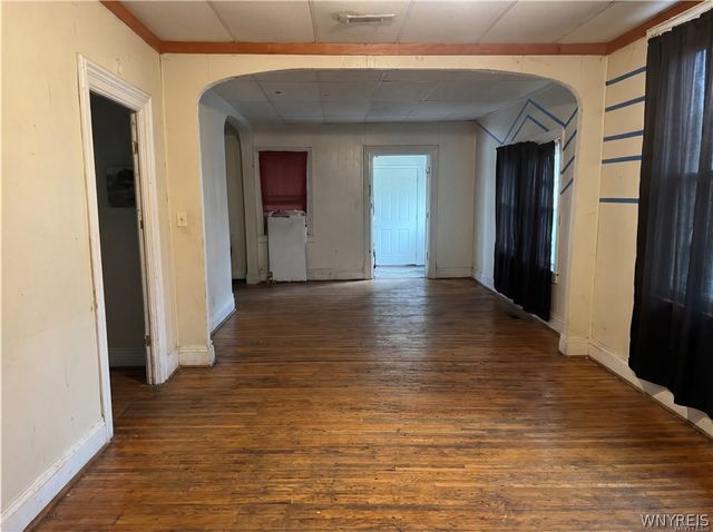 207 East North Street S, Buffalo, NY 14204