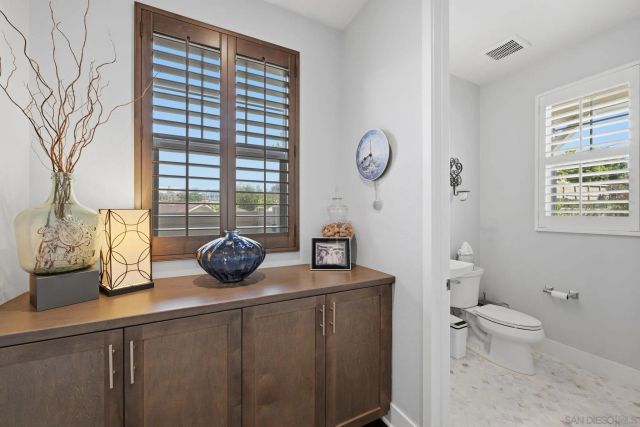 676 MANZANITA LANE, Encinitas, CA 92024