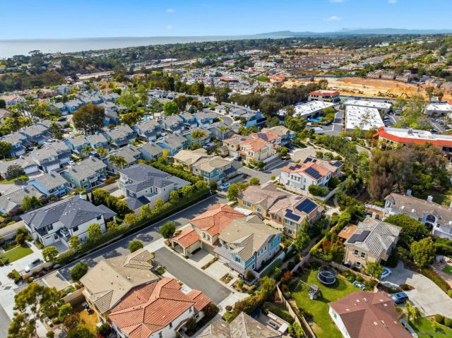 676 MANZANITA LANE, Encinitas, CA 92024