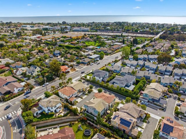676 MANZANITA LANE, Encinitas, CA 92024