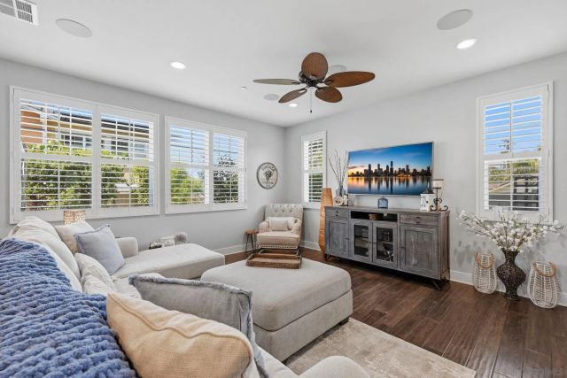 676 MANZANITA LANE, Encinitas, CA 92024