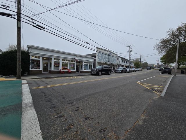 631 Main Street, Chatham, MA 02633