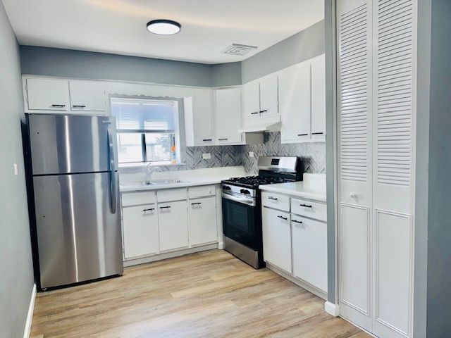5306 N Cumberland Avenue 323, Chicago, IL 60656