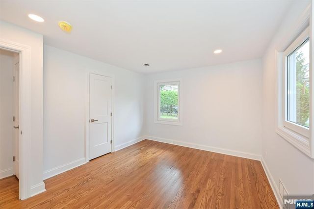 201 Dixon Avenue, Dumont, NJ 07628