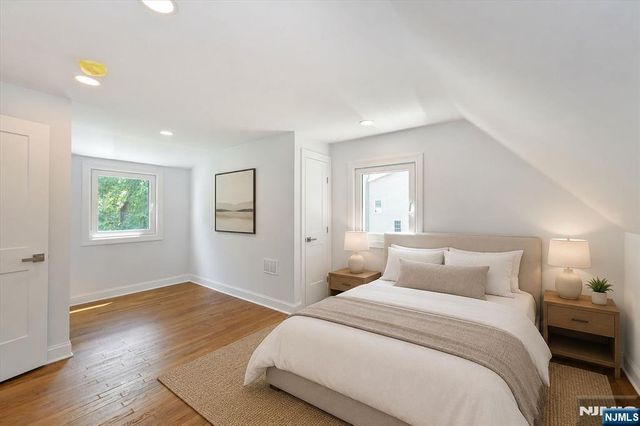 201 Dixon Avenue, Dumont, NJ 07628