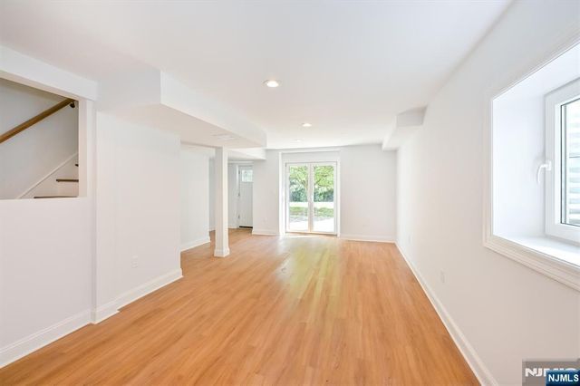 201 Dixon Avenue, Dumont, NJ 07628