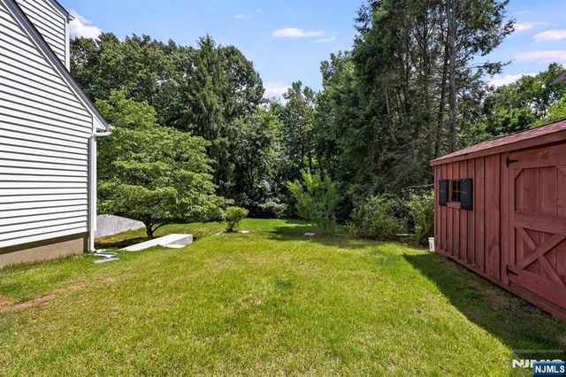 201 Dixon Avenue, Dumont, NJ 07628