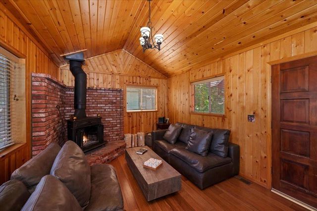 39187 Arapahoe Road, Fawnskin, CA 92333