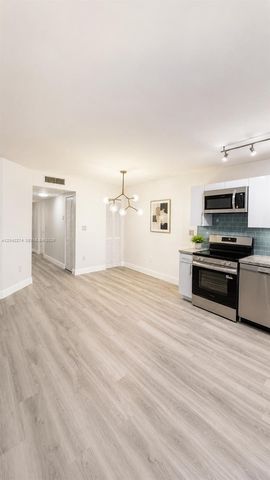 4780 NW 102nd Ave 103-11, Doral, FL 33178
