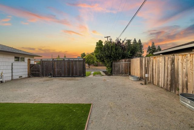 9400 Drift Way, Orangevale, CA 95662