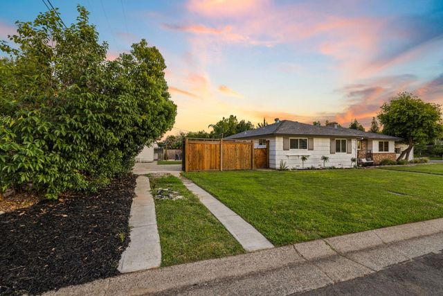 9400 Drift Way, Orangevale, CA 95662