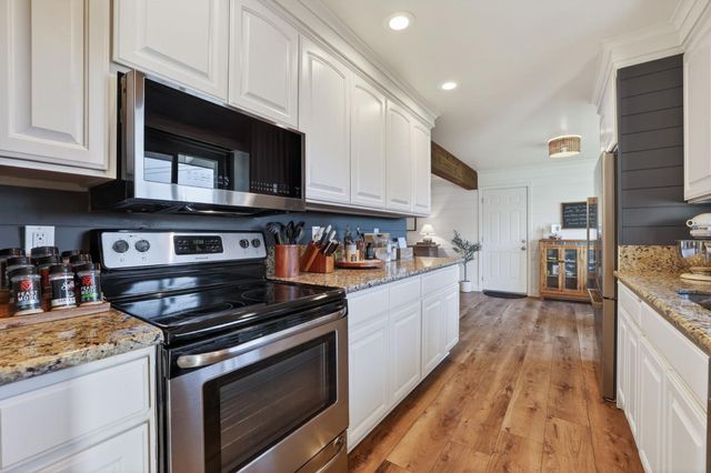 9400 Drift Way, Orangevale, CA 95662