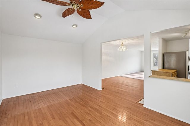 1664 Connor Rd, South Park, PA 15129