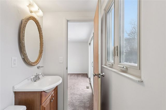 1664 Connor Rd, South Park, PA 15129