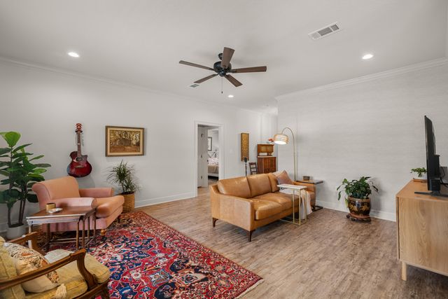 30 N Slade, Sumrall, MS 39482