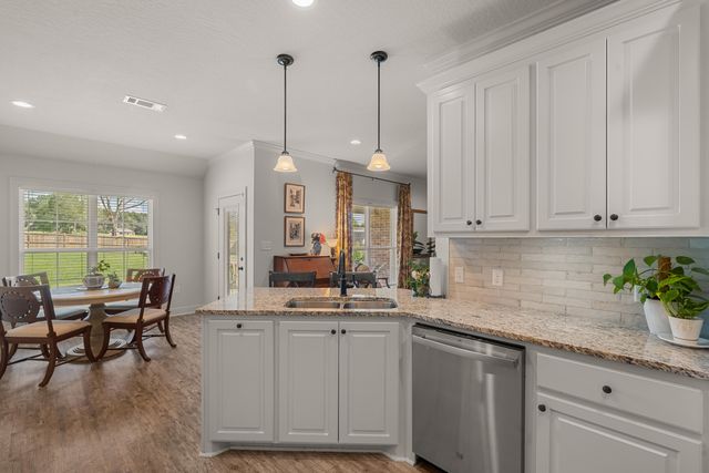 30 N Slade, Sumrall, MS 39482