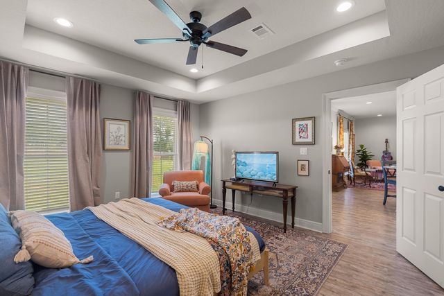 30 N Slade, Sumrall, MS 39482