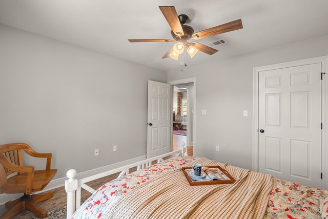 30 N Slade, Sumrall, MS 39482