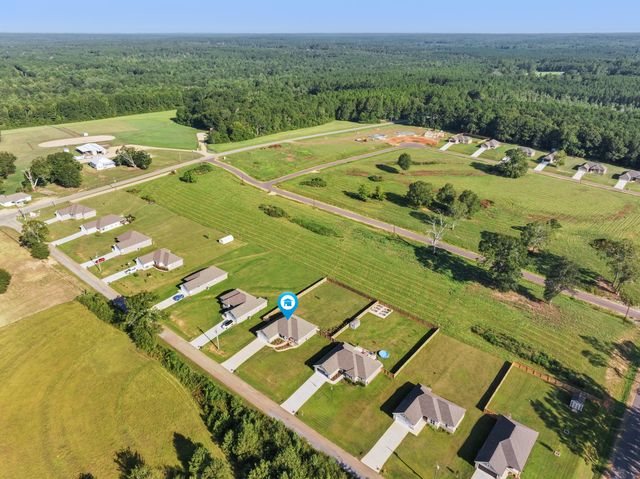30 N Slade, Sumrall, MS 39482