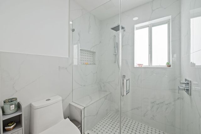 6320 Pent Place, Miami Lakes, FL 33014