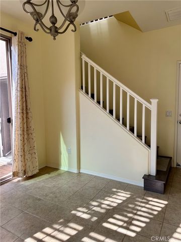 20323 Livorno, Porter Ranch, CA 91326