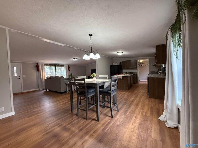 530 County Road 360, Trinity, AL 35673