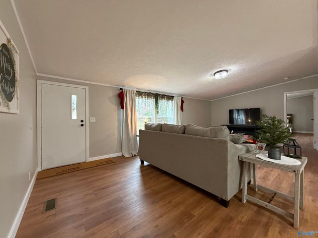 530 County Road 360, Trinity, AL 35673