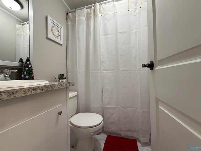 530 County Road 360, Trinity, AL 35673