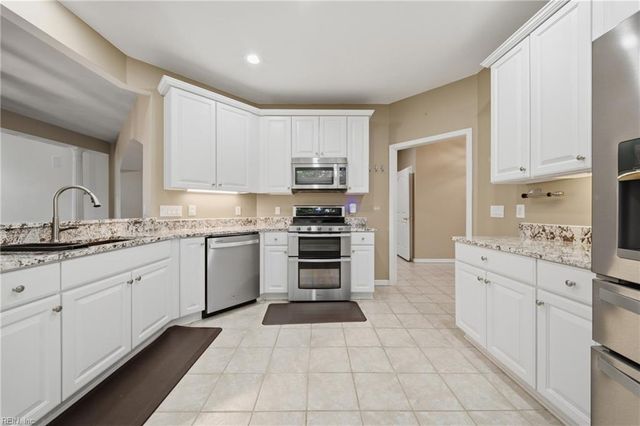 2733 Blake ST, Virginia Beach, VA 23456