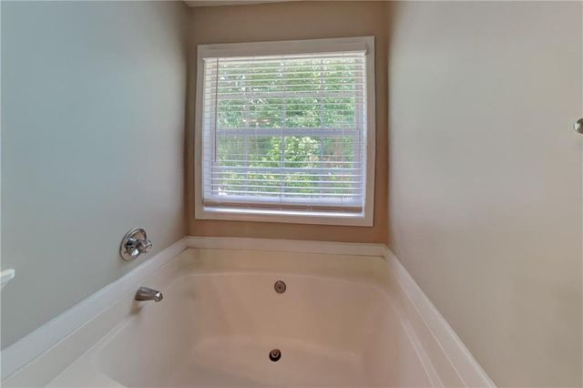 2447 Moultrie Court, Dacula, GA 30019