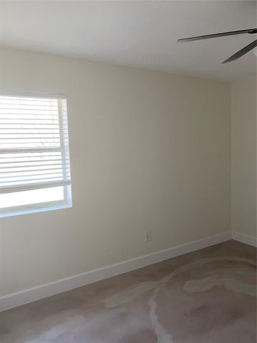 805 Laurel ST, Bastrop, TX 78602