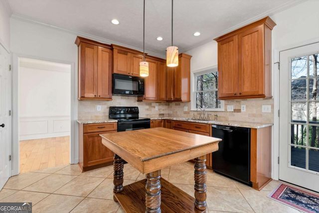 2002 Stonewick Court, Lawrenceville, GA 30043