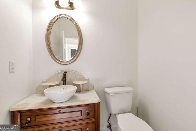 2002 Stonewick Court, Lawrenceville, GA 30043