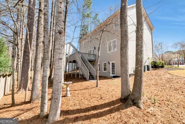 2002 Stonewick Court, Lawrenceville, GA 30043