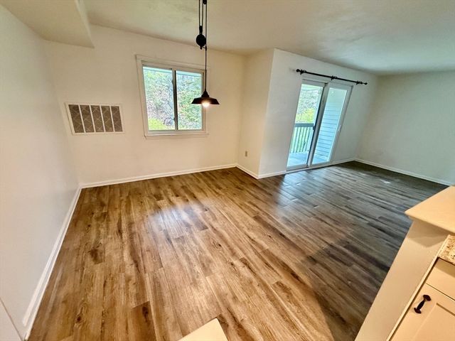 13 Beals Cove Rd K, Hingham, MA 02043