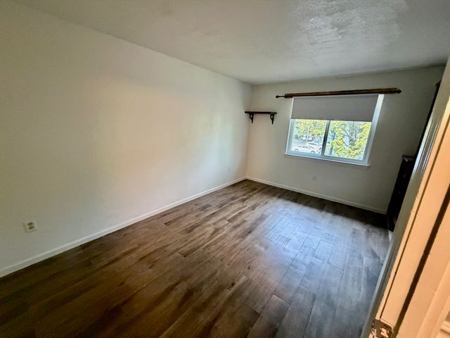 13 Beals Cove Rd K, Hingham, MA 02043