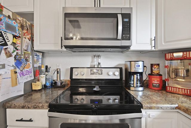 726 N ALLEN ST, Centralia, MO 65240