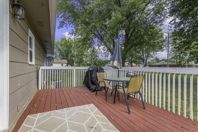 726 N ALLEN ST, Centralia, MO 65240