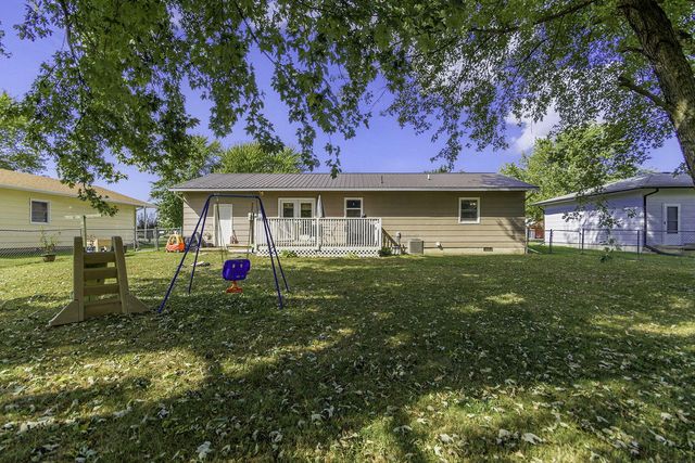 726 N ALLEN ST, Centralia, MO 65240