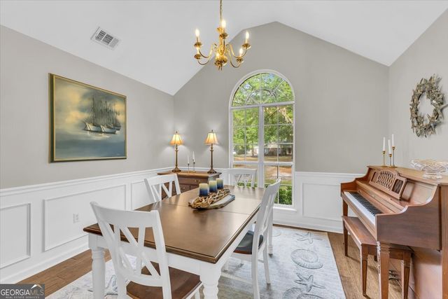 27 Oak Side Court, Richmond Hill, GA 31324