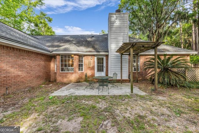 27 Oak Side Court, Richmond Hill, GA 31324